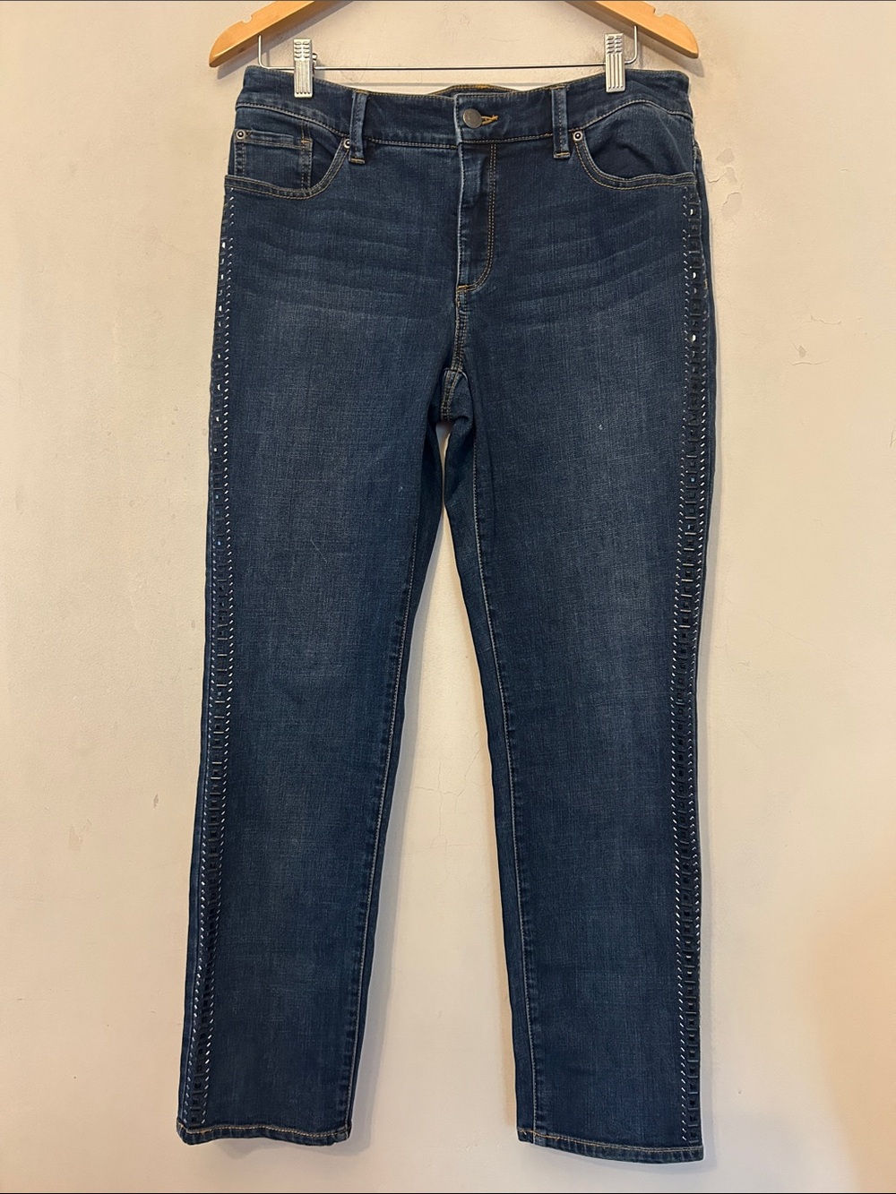 So Slimming by Chicos Straight leg Jeans with Side bead Detailing Size 0.5 EUC
